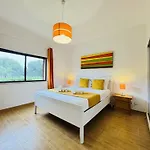 Апартаменты Summer 2 With Pool By Homing Виламура